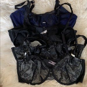 Lot of 4 Victoria’s Secret bras size 36DD